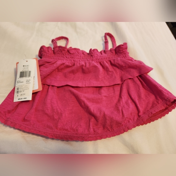 NWT Roxy Fuchsia Ruffled Top - Picture 2 of 2
